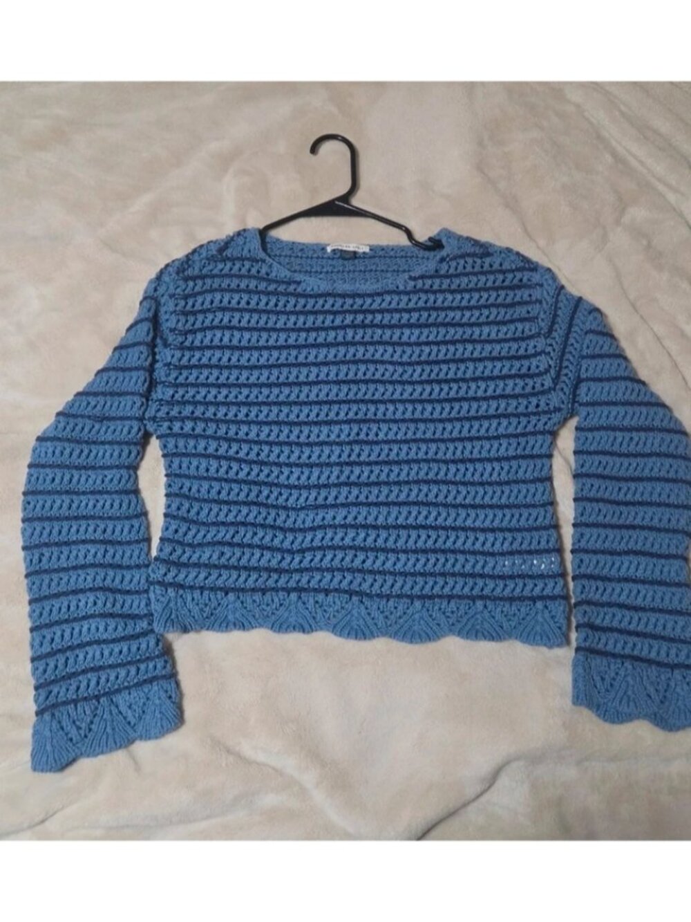 Knit sweater